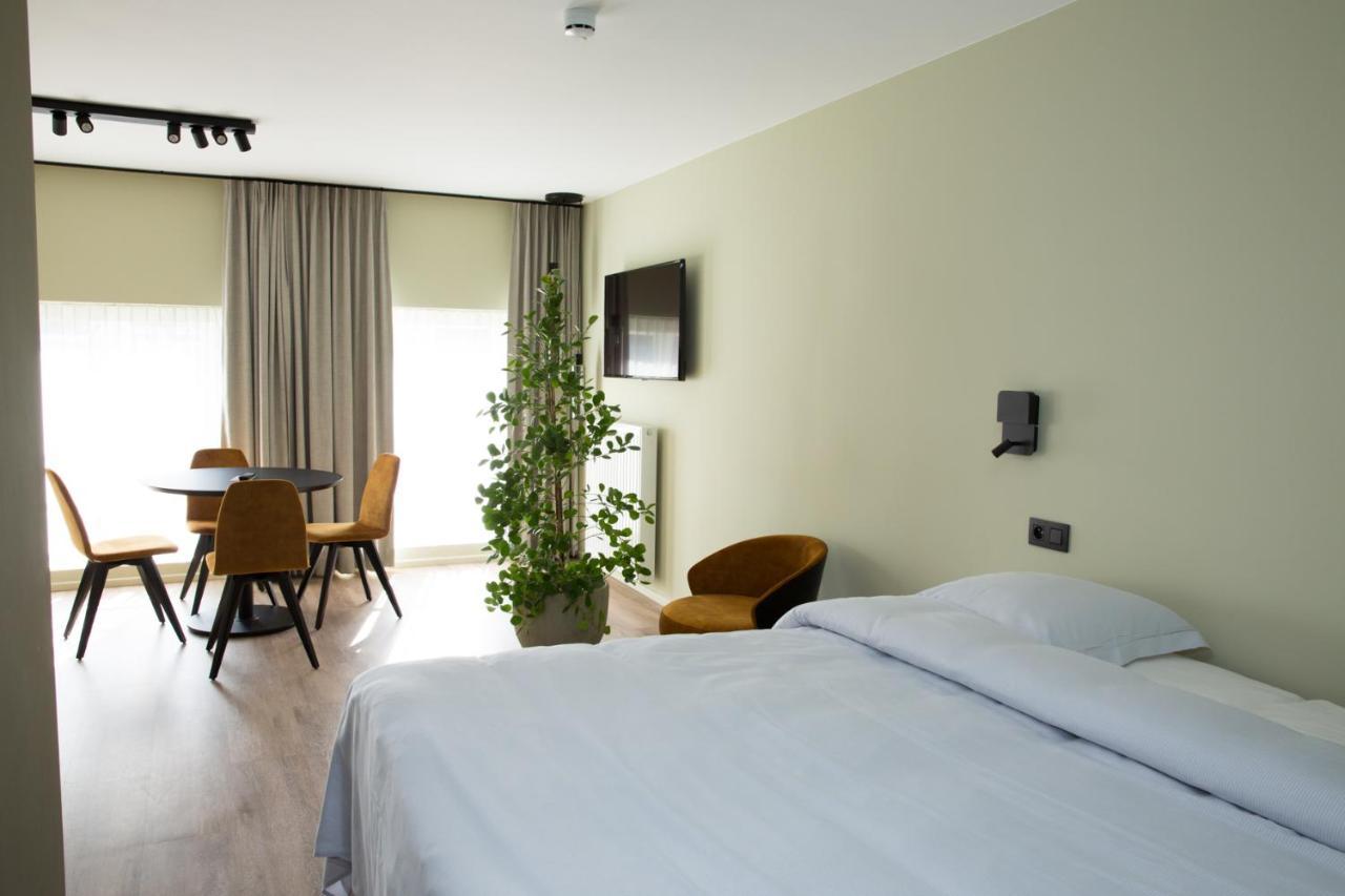 Appart Hotel En Ville Бастонь Екстер'єр фото
